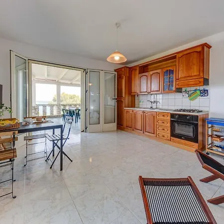 فيلة Sea View By Wowhomes أندرانو